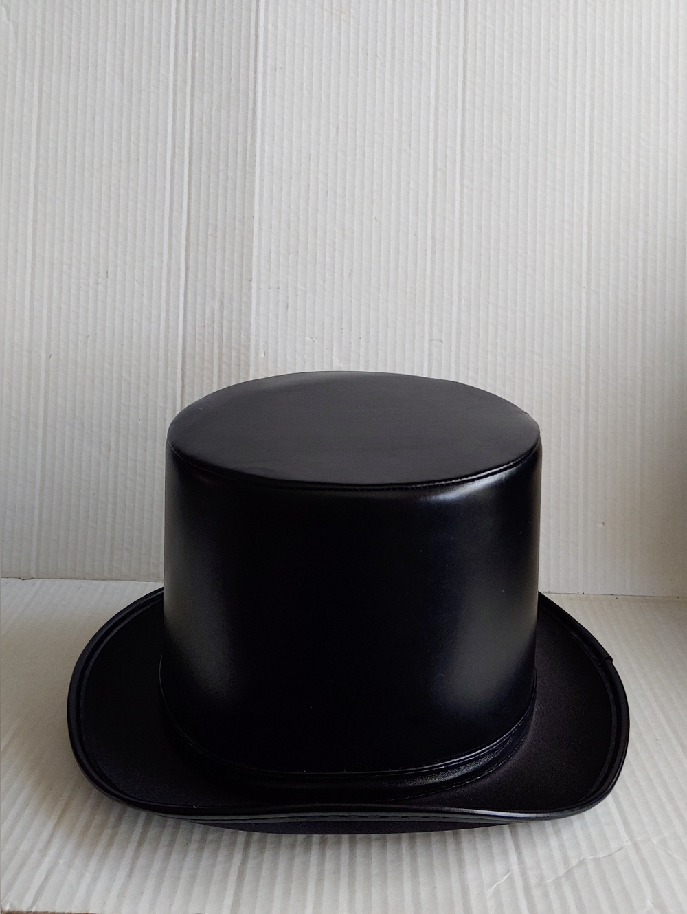 Top Hat Classic Black Faux Material - Spirit Hallowe